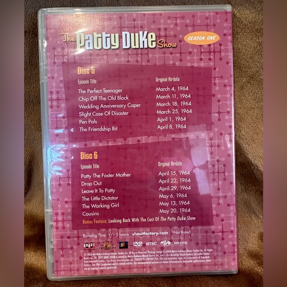 The Patty Duke Show - Season One (1963 - 1964) - Picture 14 of 16